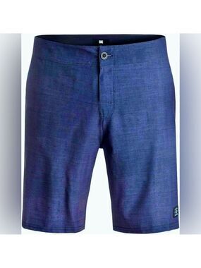 DC Mens Blue Nurybush 19 Boardshort, size 38